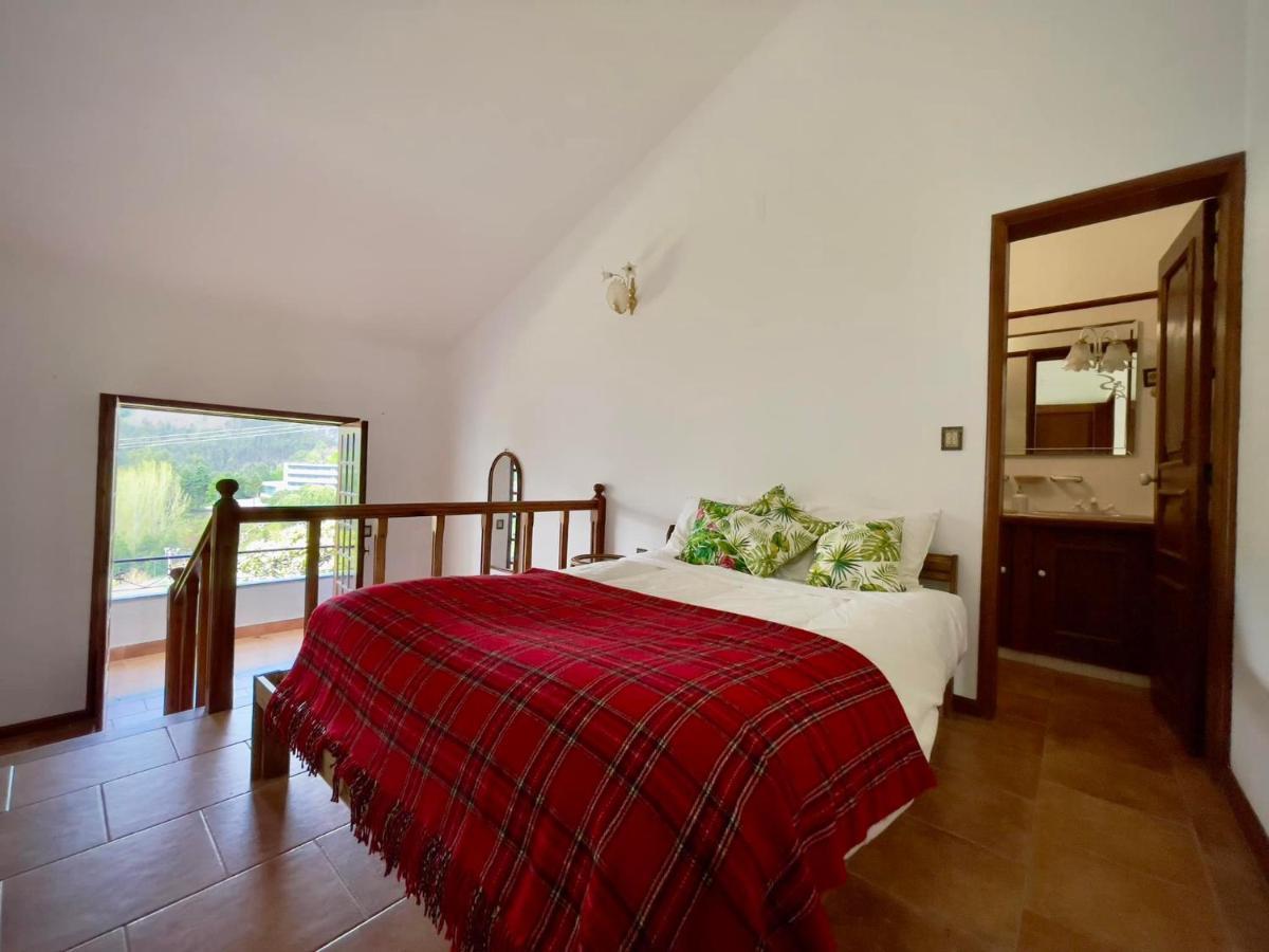 Villa Bouro - Breathtaking Scenery Near Geres Terras de Bouro Esterno foto